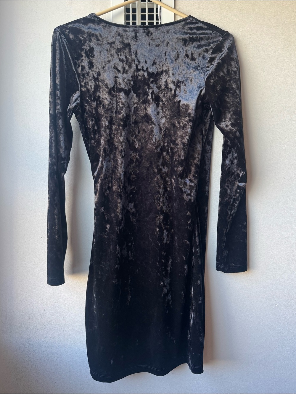 Black Velvet Wrap Dress - Picture 3 of 11